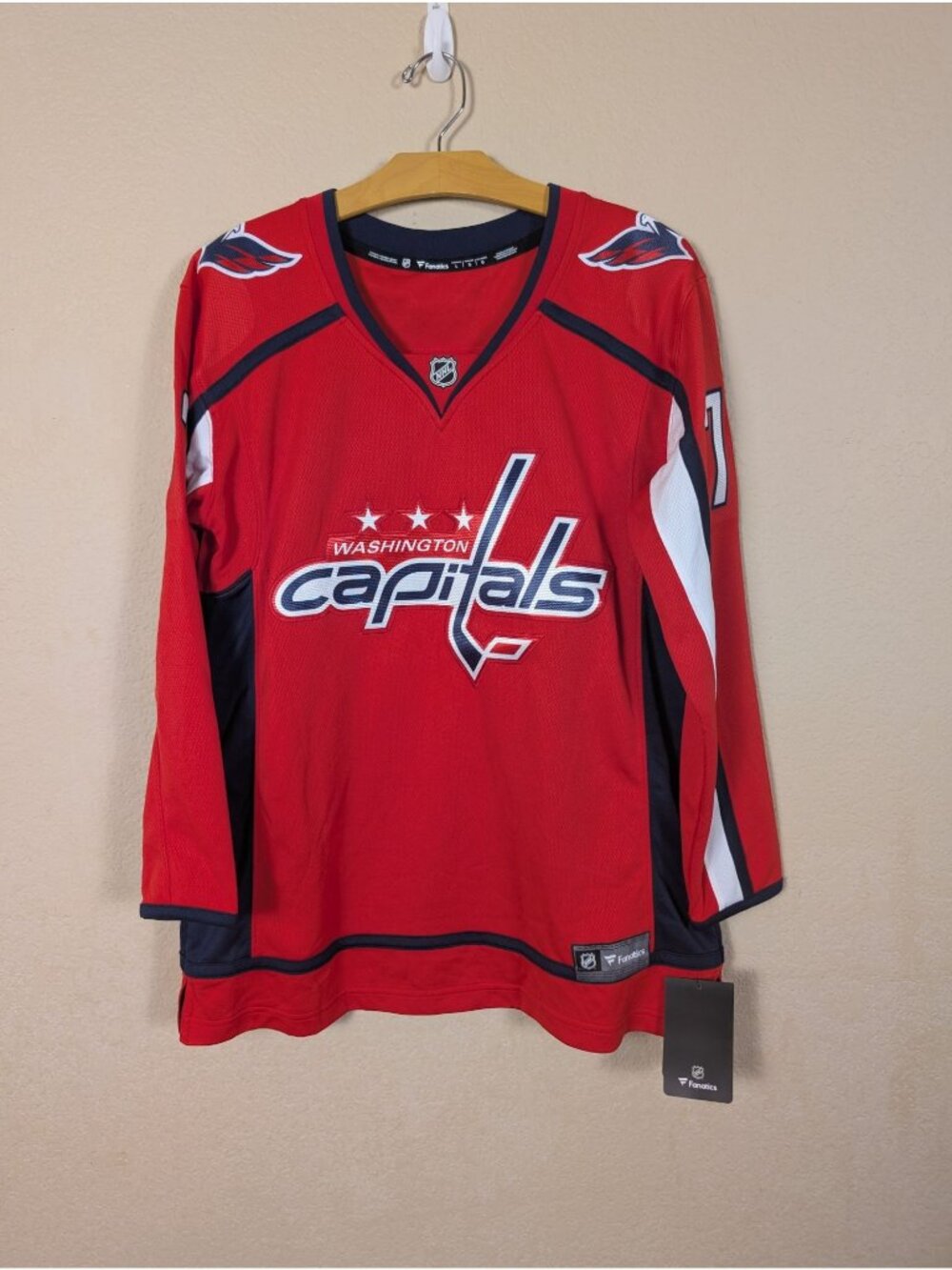 Washington Capitals TJ Oshie Fanatics NHL Breakaway Jersey Woman's Large Red NWT